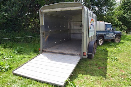 horse ambulance, fallen stock, horse ambulance devon, horse ambulance cornwall, horse ambulance somerset, horse ambulance south